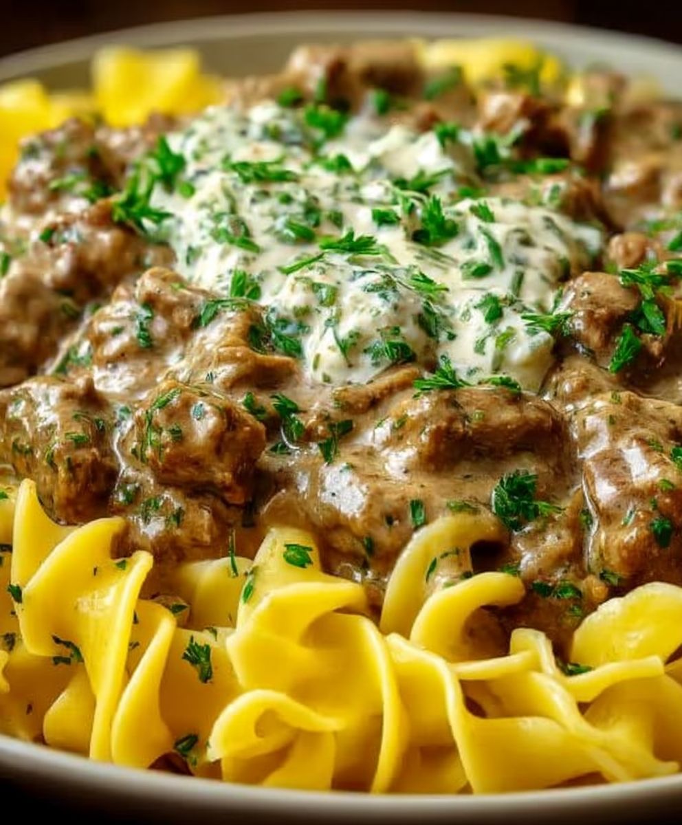 Ground beef stroganoff