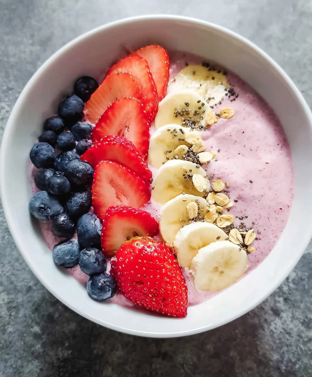 Quick Greek Yogurt Fruit Smoothie Bowl Recipe